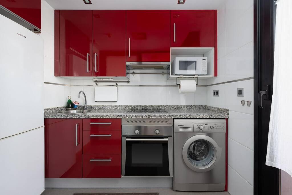 Apartamento Soleado, Aparcamiento Gratuito, A Pie Del Centro Lejlighed Oviedo Eksteriør billede