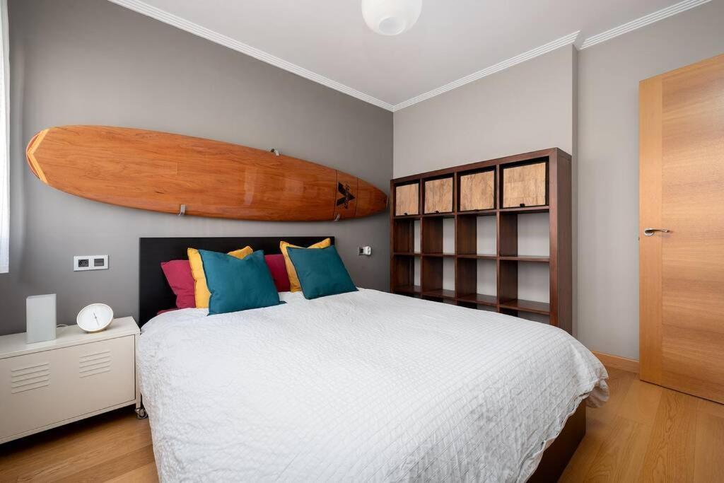 Apartamento Soleado, Aparcamiento Gratuito, A Pie Del Centro Lejlighed Oviedo Eksteriør billede